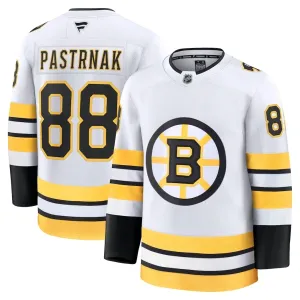 Fanatics Boston Bruins David Pastrnak 25/26 Away Premium Trikot - Herren (Weiss)