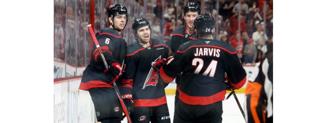 Die Carolina Hurricanes sind fest entschlossen, in dieser Saison die Meisterschaft zu gewinnen