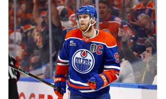 Die Edmonton Oilers verloren erneut gegen die Florida Panthers Die Edmonton Oilers verloren erneut gegen die Florida Panthers