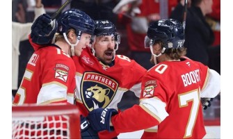 Die Florida Panthers stehen drei Jahre in Folge im Finale Die Florida Panthers stehen drei Jahre in Folge im Finale