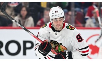 Frank Nazar investiert Zeit in seine Entwicklung bei den Chicago Blackhawks Frank Nazar investiert Zeit in seine Entwicklung bei den Chicago Blackhawks