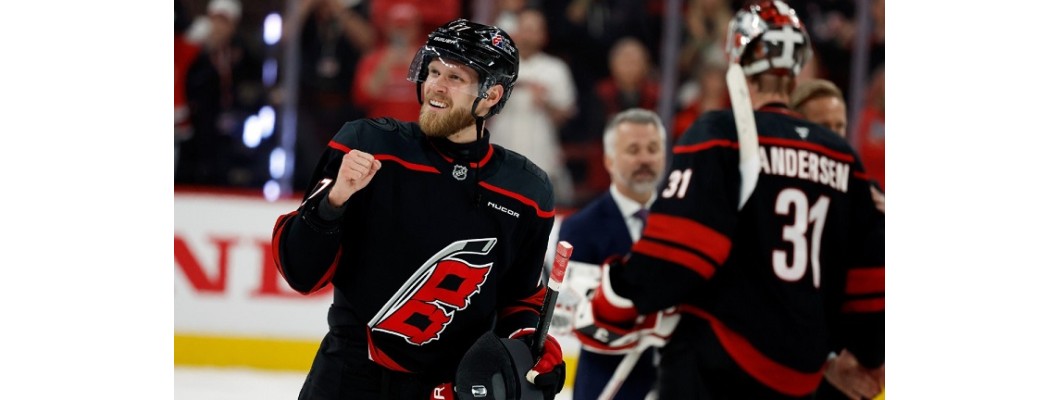 Im Jahr 2026 erreichen mehrere Teams erstmals seit 20 Jahren das Stanley-Cup-Finale Im Jahr 2026 erreichen mehrere Teams erstmals seit 20 Jahren das Stanley-Cup-Finale