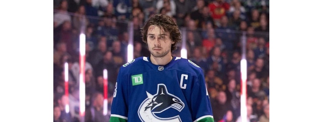 Quinn Hughes schweigt zu den Äußerungen seines Bruders Quinn Hughes schweigt zu den Äußerungen seines Bruders