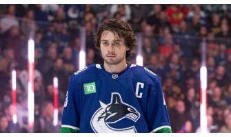 Quinn Hughes schweigt zu den Äußerungen seines Bruders Quinn Hughes schweigt zu den Äußerungen seines Bruders