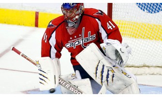 Torhüter Jaroslav Halák gibt offiziell seinen Rücktritt aus der NHL bekannt Torhüter Jaroslav Halák gibt offiziell seinen Rücktritt aus der NHL bekannt