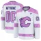 Fanatics Calgary Flames Hockey Fights Cancer Personalisiert 24/25 Practice Trikot - Herren (Weiss)