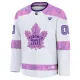 Fanatics Toronto Maple Leafs Hockey Fights Cancer Personalisiert 24/25 Practice Trikot - Herren (Weiss)